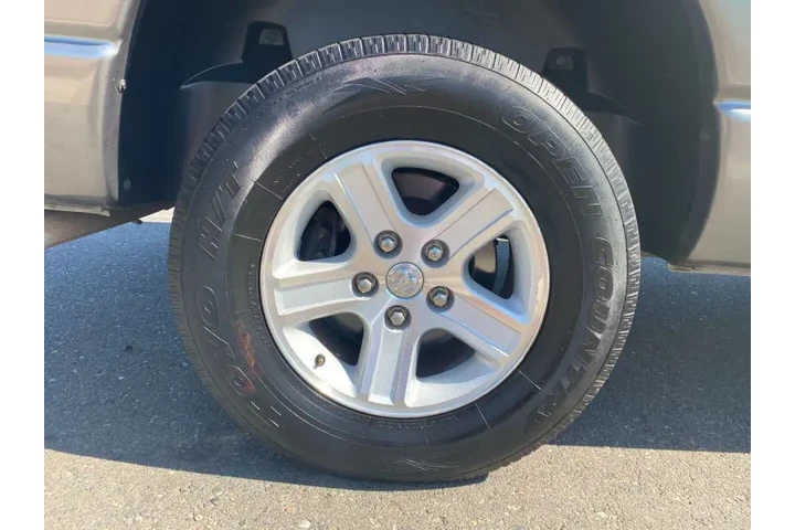 $8475 : 2007 Ram 1500 SLT image 10