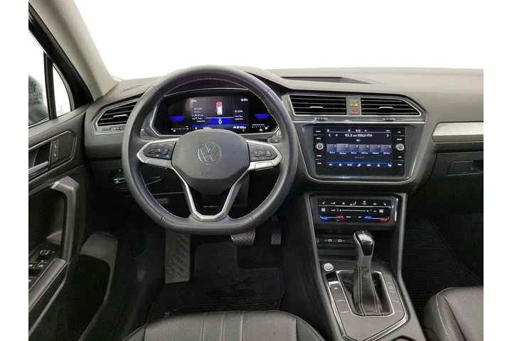 $22998 : Volkswagen Tiguan 2023 SE 4d image 10