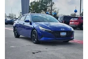 $18965 : Hyundai ELANTRA 2023 SEL 4dr thumbnail