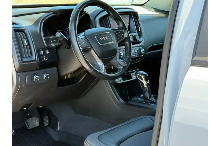 $31989 : GMC Canyon 2022 4x4 AT4 4dr image 9