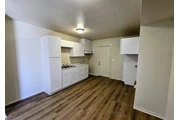 $1000 : Spacious 4-bedroom 2-bath Home thumbnail