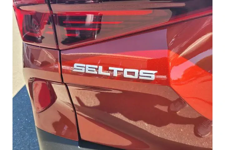 $20333 : Kia Seltos 2023 S 4dr SUV image 7