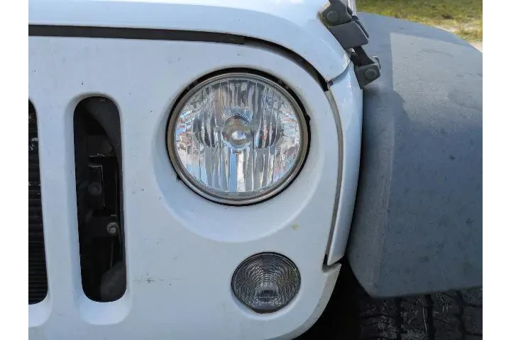 $21884 : Jeep Wrangler JK Unlimited 2 image 10