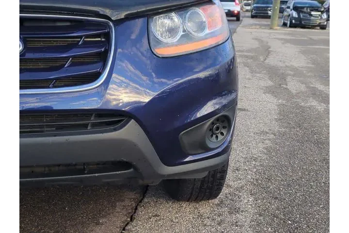 $4000 : Hyundai SANTA FE 2010 AWD GL image 10