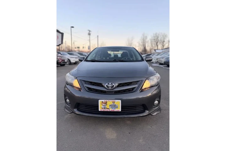 $10500 : 2013 Corolla S image 4