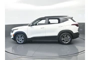 $16711 : Kia Seltos 2023 S 4dr SUV thumbnail