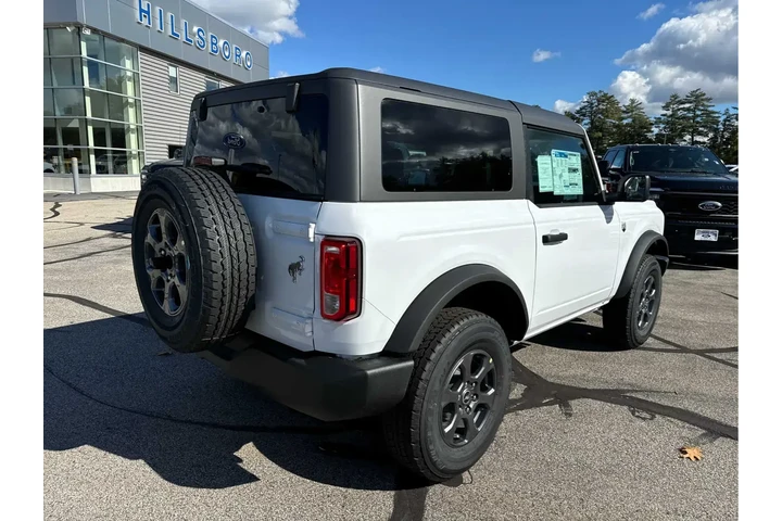 $35995 : Ford Bronco 2024 4x4 Big Ben image 8