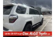 $36419 : Toyota 4Runner 2023 4x2 SR5 thumbnail