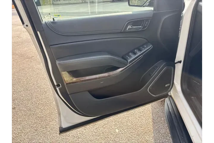 $19920 : Chevrolet Tahoe 2020 4x2 LT image 10