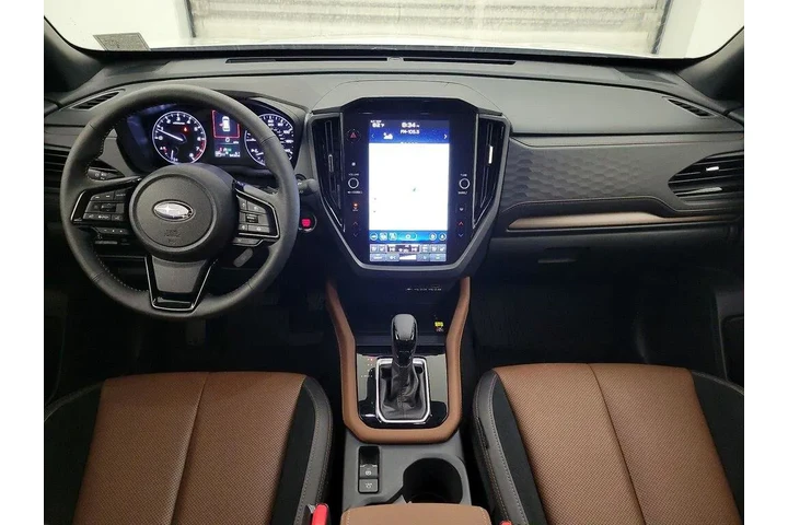 $37998 : Subaru Forester 2025 AWD Tou image 9
