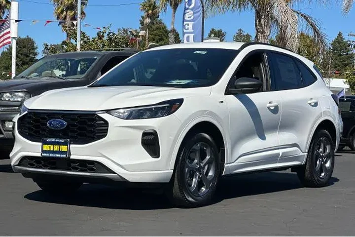 $29000 : Ford Escape Hybrid 2024 ST-L image 9