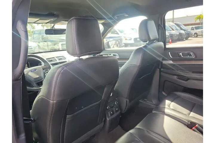 $15791 : Ford Explorer 2018 Limited 4 image 10