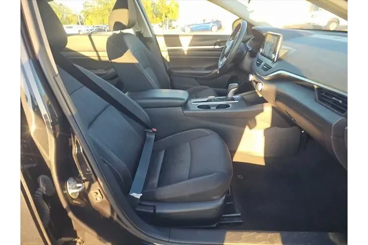 $20266 : Nissan Altima 2022 2.5 SV 4d image 8