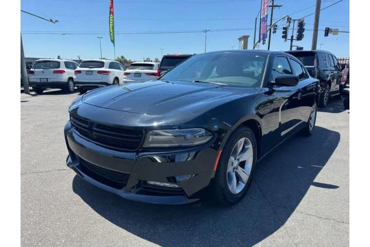 $10998 : 2016 Charger SXT image 5