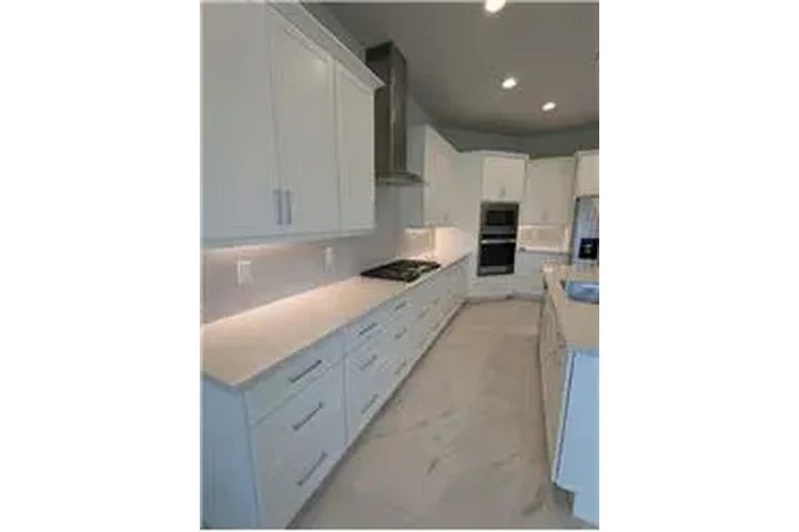 $6200 : Rental property with 5 bedro image 1