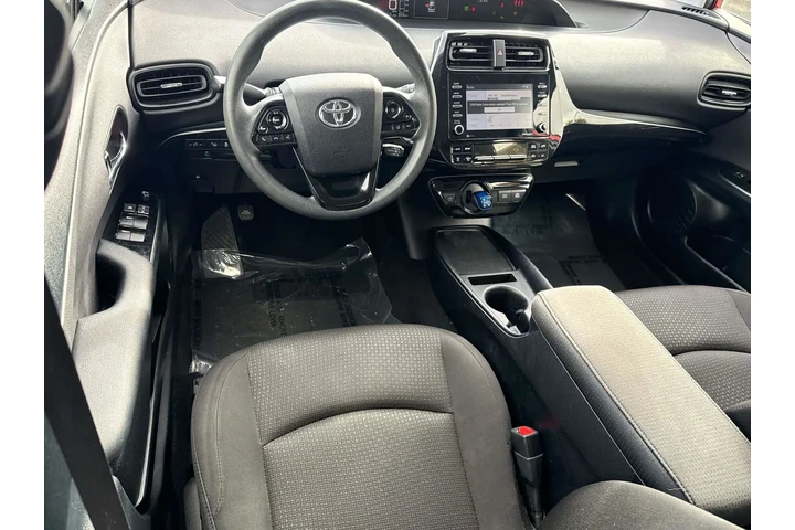 $18988 : Toyota Prius 2021 LE 4dr Hat image 8