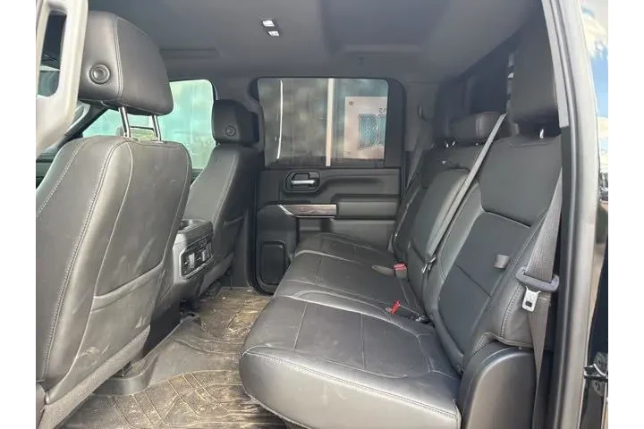 Chevrolet Silverado 3500HD 2 image 9