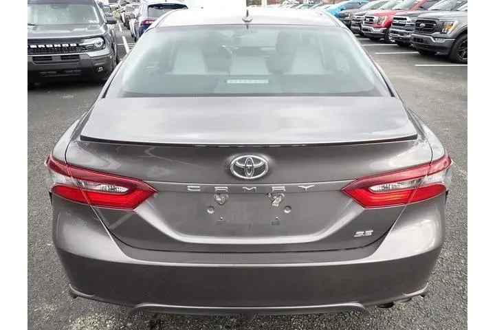$22487 : Toyota Camry 2023 SE 4dr Sed image 4