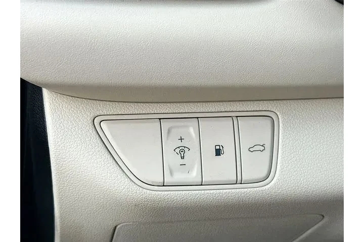 $38435 : Genesis G70 2026 2.5T Standa image 10