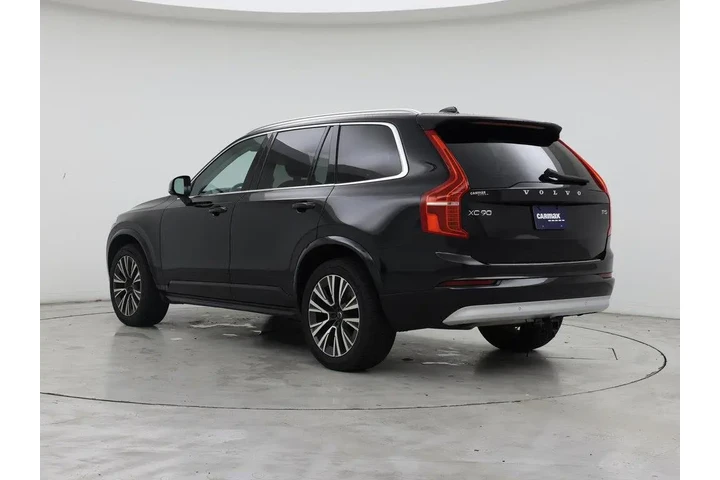 $30998 : Volvo XC90 2022 T5 Momentum image 2