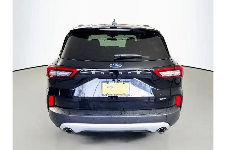 $27000 : Ford Escape Plug-In Hybrid 2 image 6