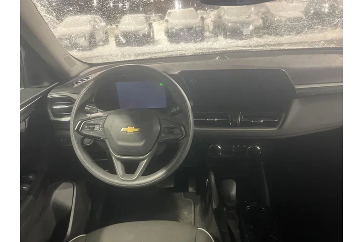 $21500 : Chevrolet Trailblazer 2025 L image 8