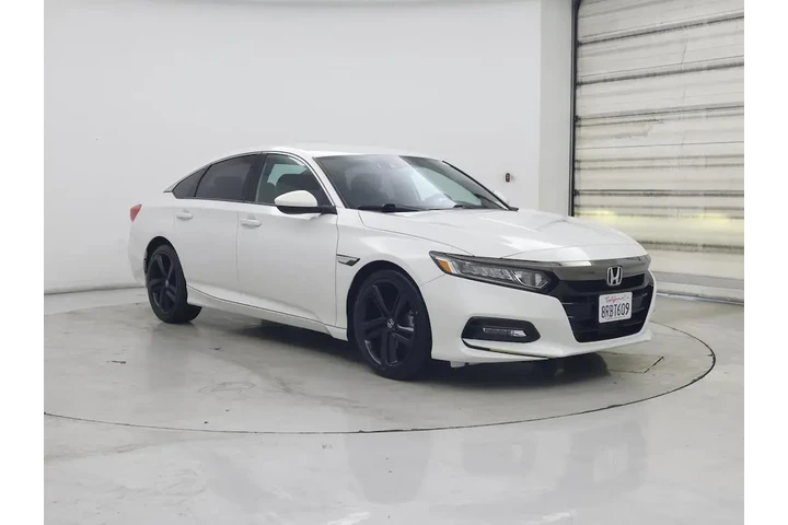 $24998 : Honda Accord 2019 Sport 4dr image 1