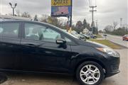 $4995 : 2016 Fiesta SE thumbnail