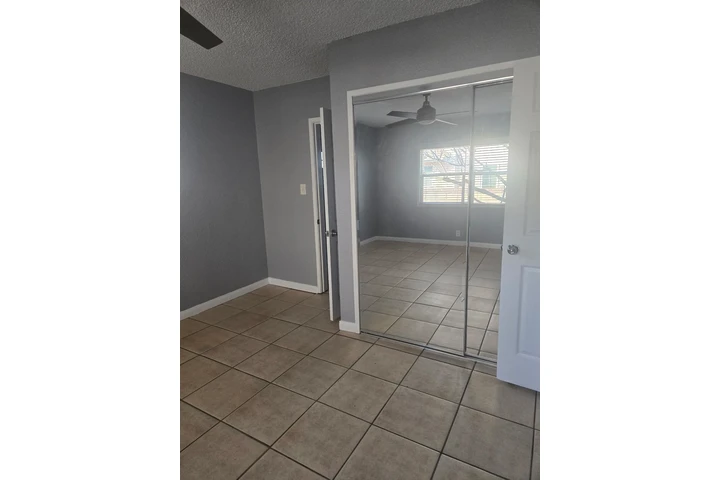 $2100 : Apartamento por renta image 7