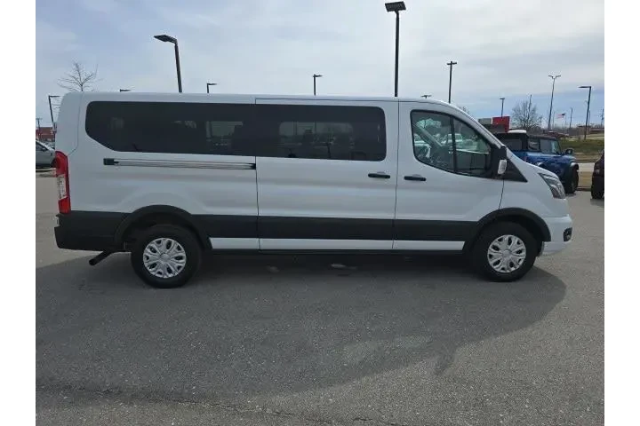 $33900 : Ford Transit 2023 350 XL 3dr image 6