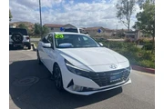 Hyundai ELANTRA Hybrid 2023 en Riverside