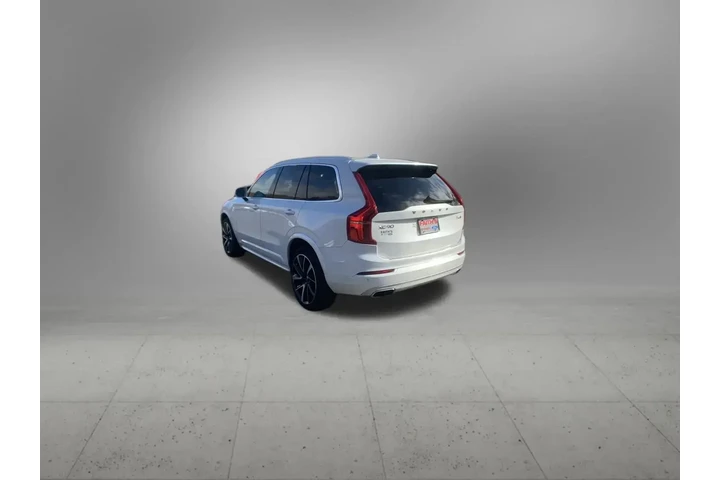 $30998 : Volvo XC90 2021 AWD T6 Momen image 3
