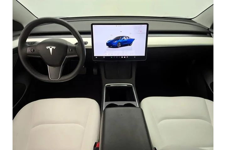 $27998 : Tesla Model 3 2022 AWD Long image 9