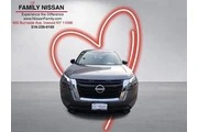$27545 : Nissan Pathfinder 2024 AWD S thumbnail