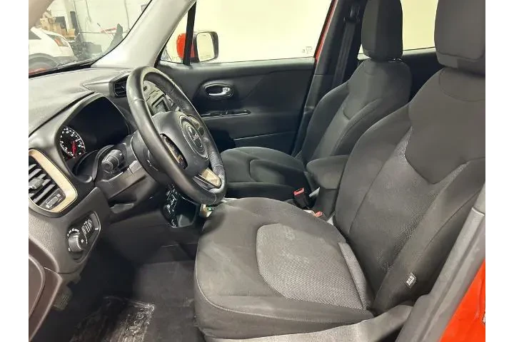 $13996 : Jeep Renegade 2016 4x4 Latit image 10