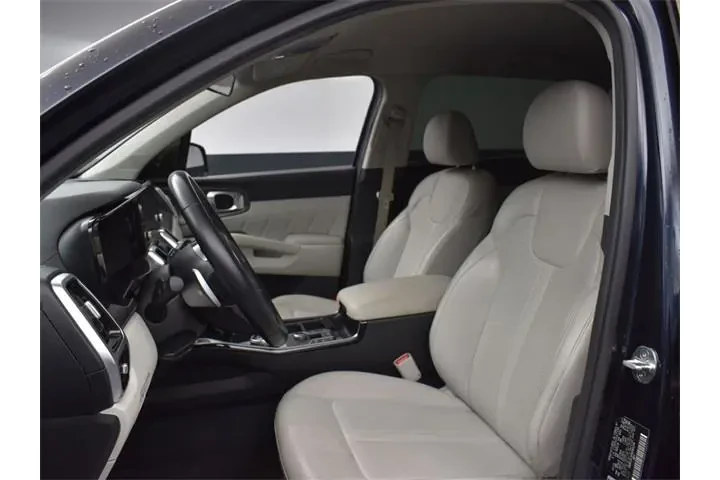 $25878 : Kia Sorento Plug-In Hybrid 2 image 9