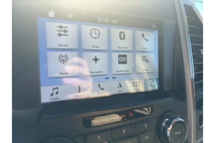 $18777 : Ford F-150 2017 4x4 Lariat 4 image 5