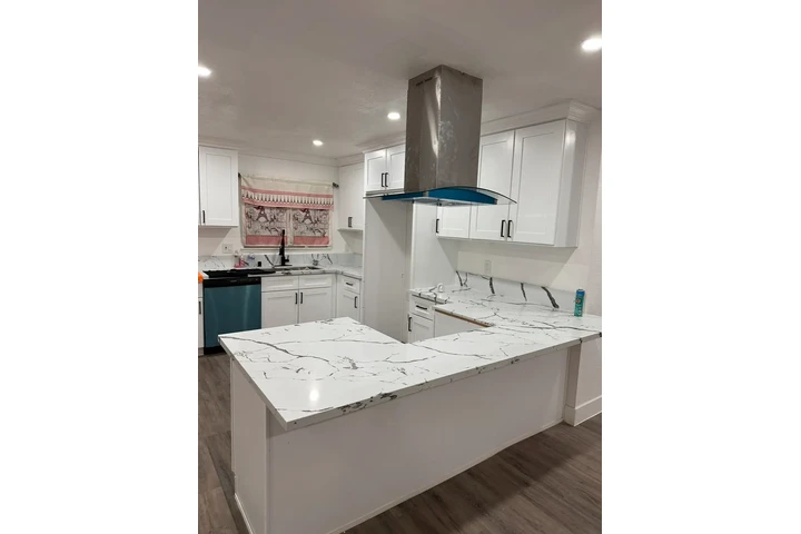 $2200 : Rento casa  Barstow ca image 1