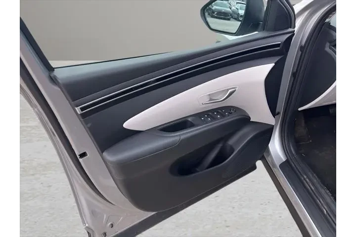 $24433 : Hyundai TUCSON 2024 AWD SEL image 9