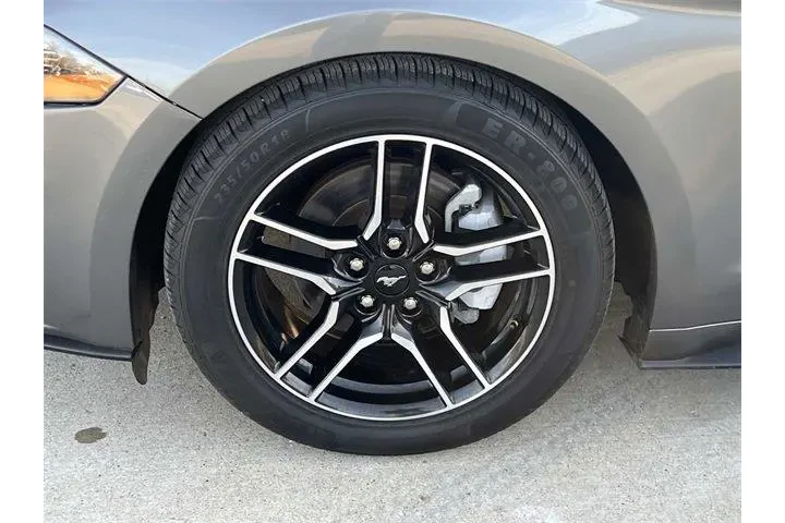 $21555 : Ford Mustang 2022 EcoBoost P image 10