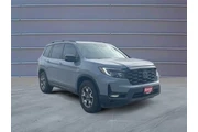 Honda Passport 2022 AWD Trai