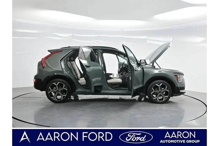 $22562 : Kia Niro 2023 EX 4dr Crossov image 4
