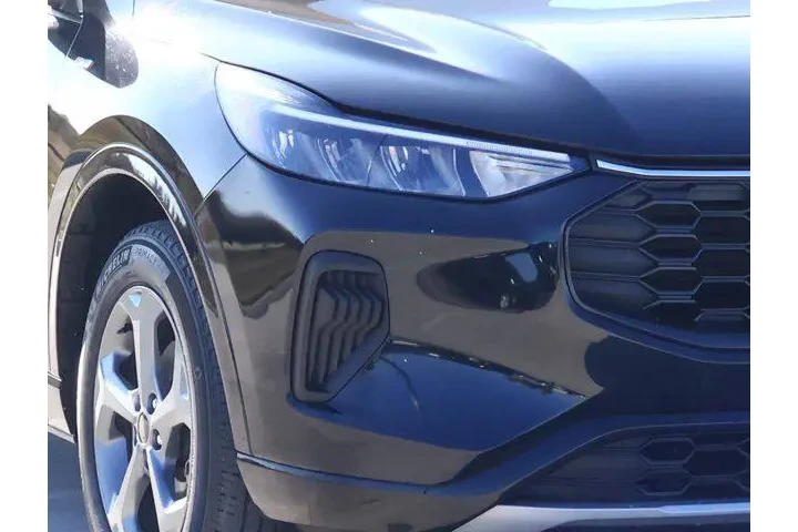 $19988 : Ford Escape 2023 AWD ST-Line image 7