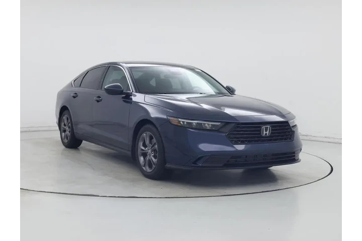 $27998 : Honda Accord 2024 EX 4dr Sed image 1