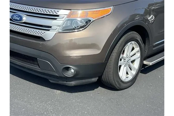 $8350 : Ford Explorer 2015 XLT 4dr S image 7