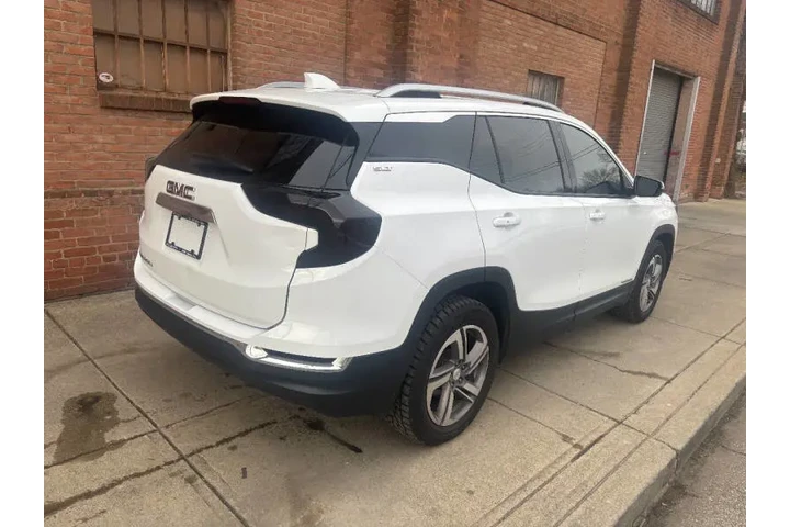 $17000 : 2019 GMC Terrain SLT image 9