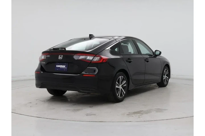 $23998 : Honda Civic 2024 LX 4dr Hatc image 8