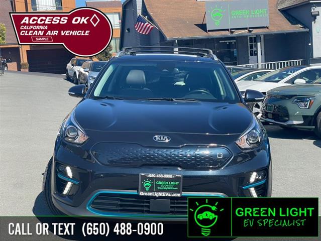 $23500 : Used 2021 Niro EV EX Premium image 2