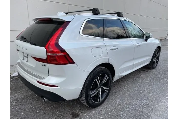 $21990 : Volvo XC60 2021 AWD T6 Momen image 6