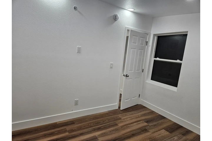 $2500 : Renta Departamento (Anaheim) image 4